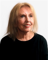 Suzanne Connolly, LCSW's Profile