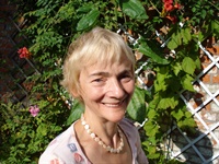 Nicole Ruysschaert, MD Psychiatrist's Profile