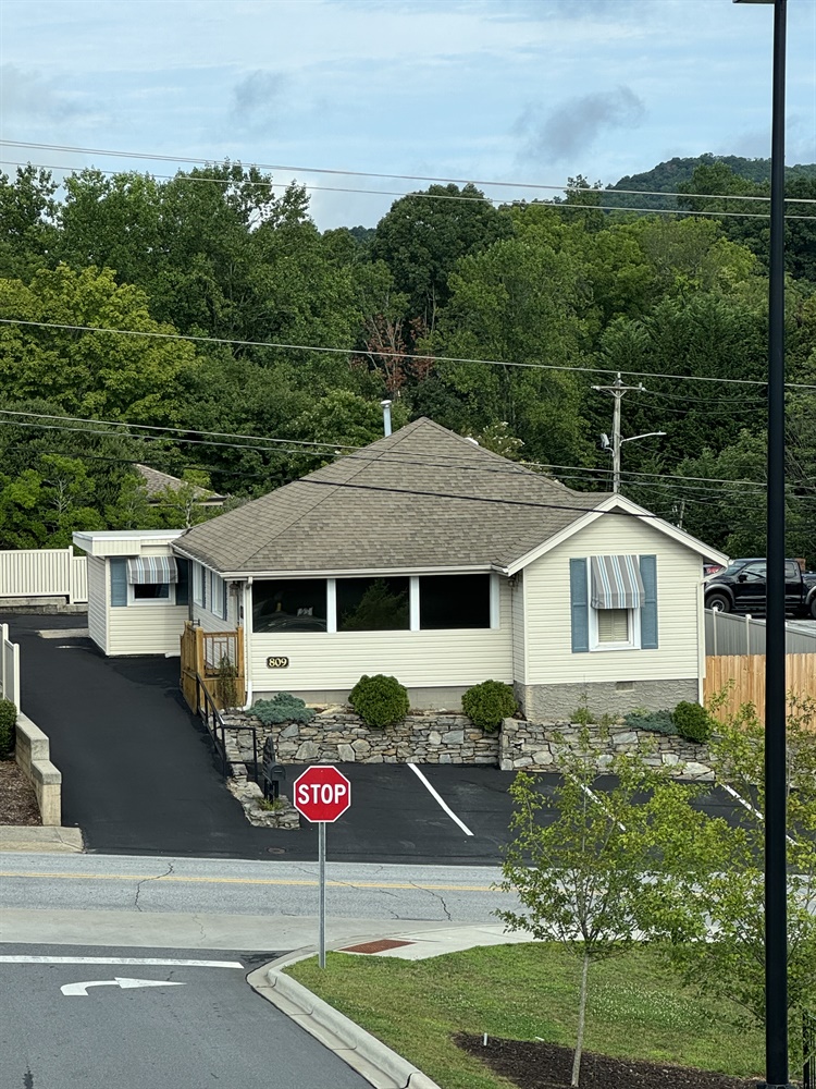 BEAUTIFUL WNC PRACTICE FOR SALE