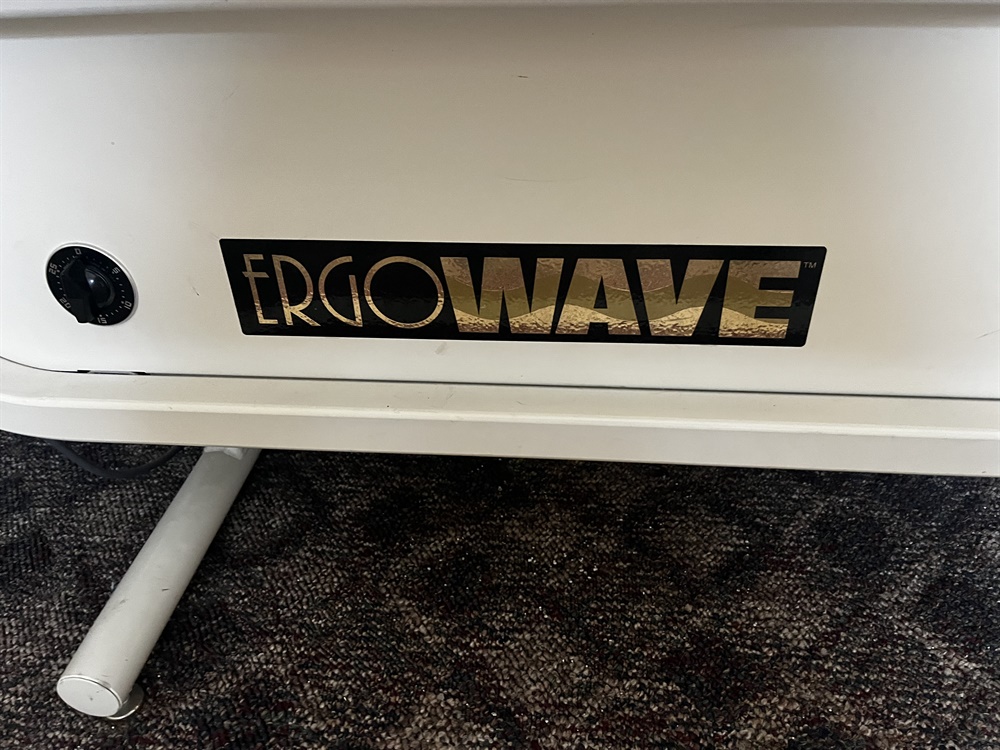 ERGOWAVE Intersegmental traction table