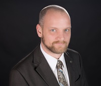 Kyle Hoelscher, Attorney's Profile