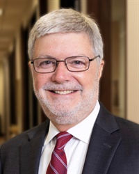Doug U'Sellis