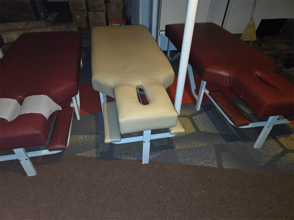 Nice used chiropractic equipment for sale
