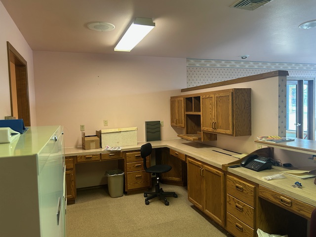 Building for Lease/Sale