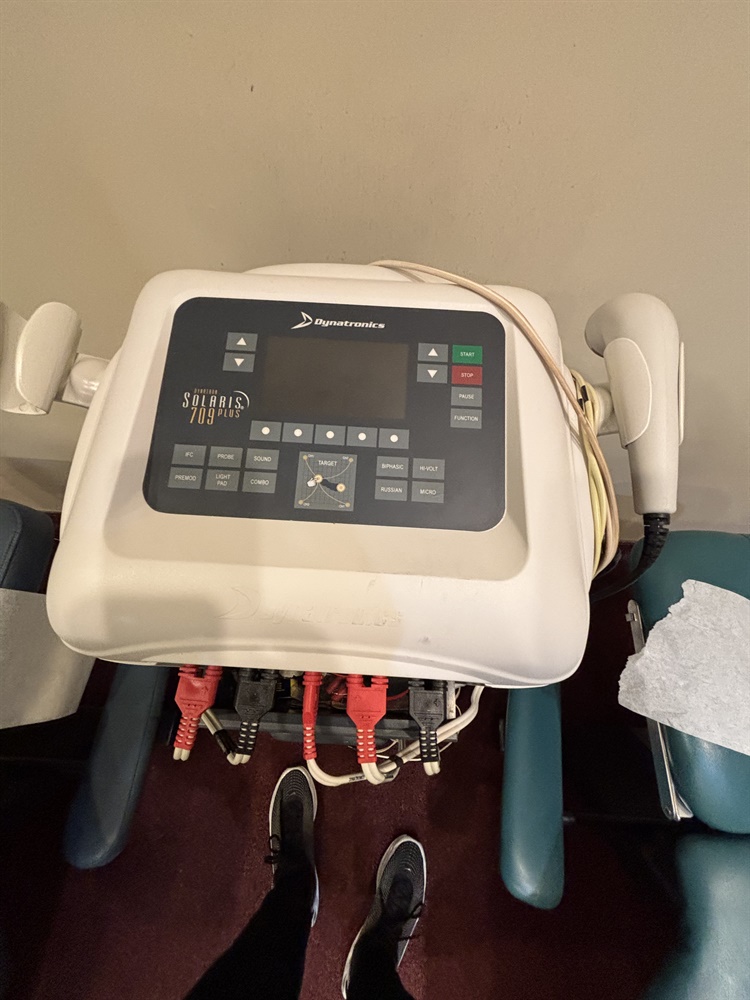 Dynatronics Solaris Plus 709 5 channel combo stim ultrasound