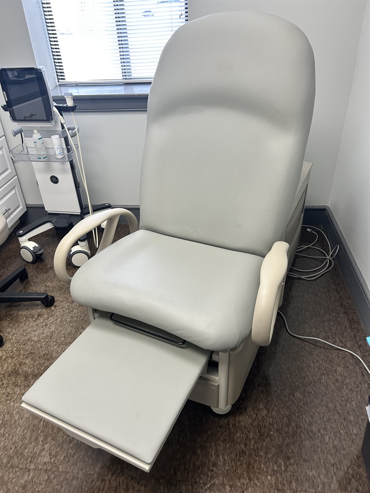 Medical exam table