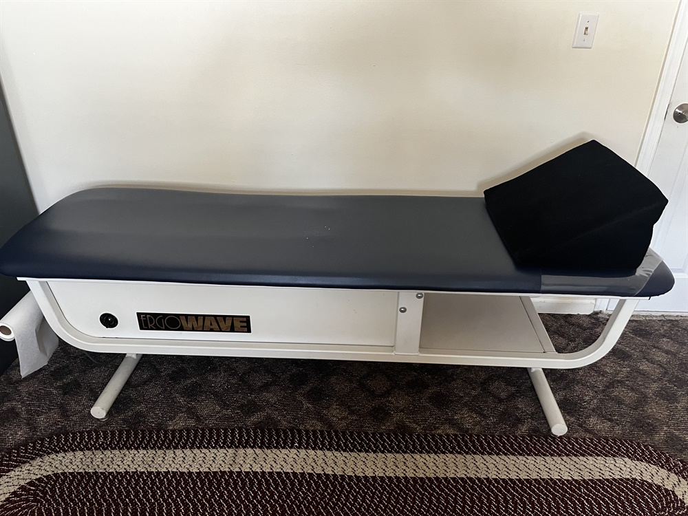 ERGOWAVE Intersegmental traction table