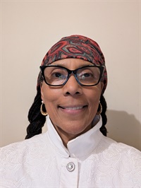 Elaine Aquil DC