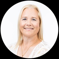 Leslie Van Wolvelear