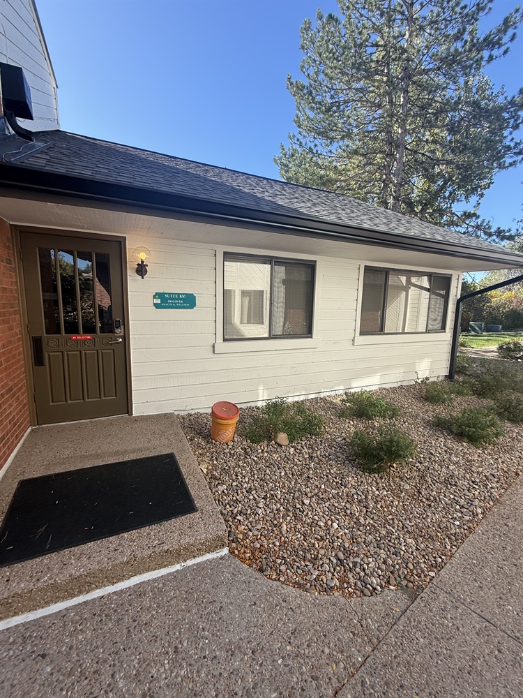 Beautiful, Fully Built-Out Chiropractic Space – Glendale / Denver Area