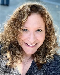 Ms. Robin Ginsburg Koenig's Profile