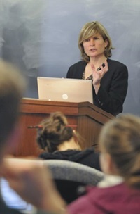 Helen Norton's Profile