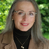 Kathleen Farrell, DO's Profile