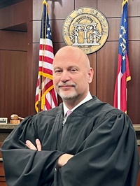 Hon. Robert Dale Leonard II's Profile