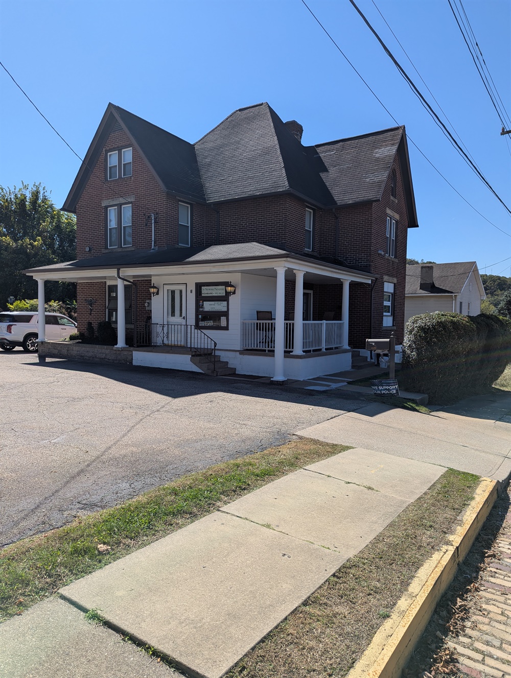 Affordable Chiropractic Practice, Building, All Equipment, Furnishings, etc... For Sale in SE Suburb of Pittsburgh