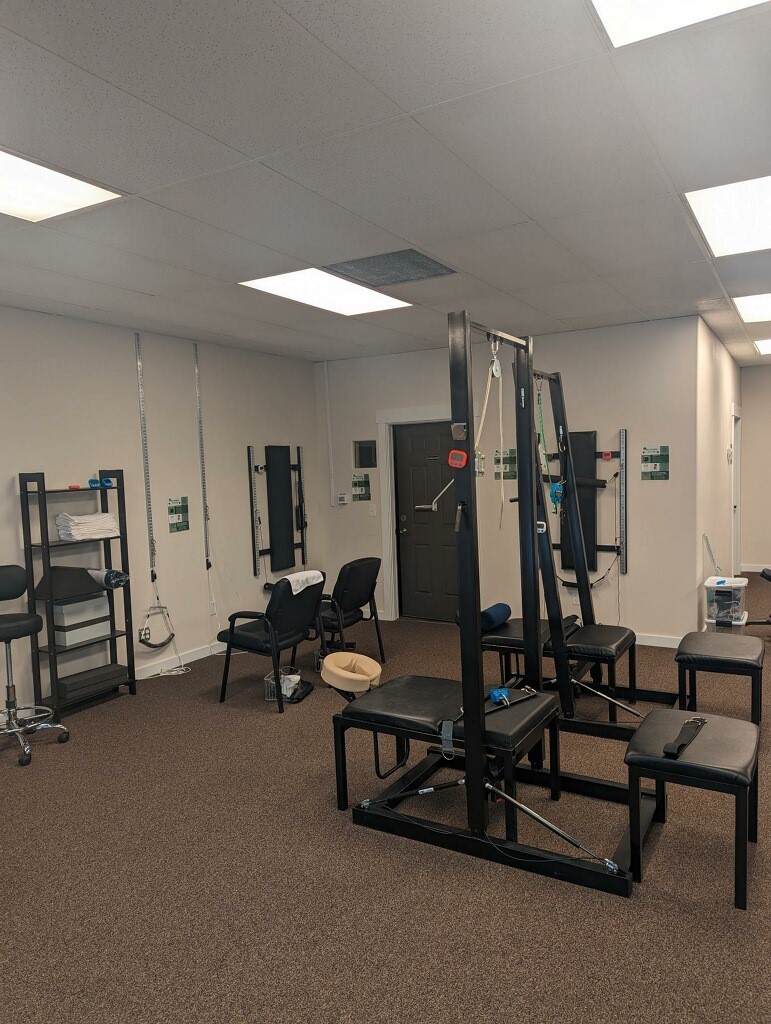 Chiropractic Clinic Available for Sublease or Purchase – Gresham, Oregon