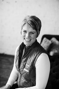 Dr. Rebecca Amstutz's Profile